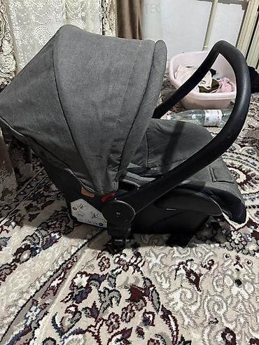 Балдар дүйнөсү: Автокресло, түсү - Боз, Колдонулган — 1