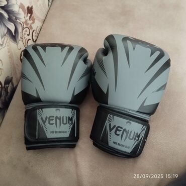 Əlcəklər: Venum boks əlcəkləri – 12 OZ təzə kimidi az işlənib cırığı zadı yoxdu — 11