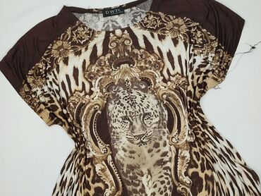 koszulka z odkrytym brzuchem: Women's blouse, size 5XL (EU 50)