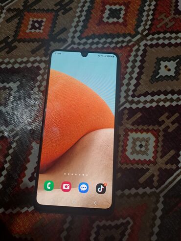 Apple iPhone: Samsung Galaxy A32, цвет - Фиолетовый, Отпечаток пальца