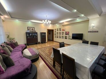 меняю на дом: 4 комнаты, 165 м², Элитка, 2 этаж, Евроремонт