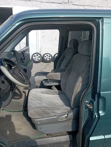 куплю машину в рассрочку бишкек: Volkswagen Caravelle: 1991 г., 2.5 л, Механика, Бензин, Бус