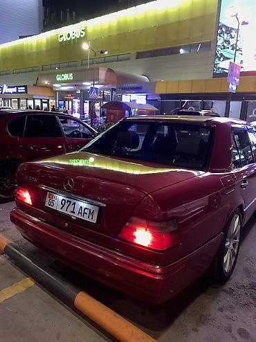 mercedes benz e 200: Mercedes-Benz W124: 1994 г., 3.2 л, Механика, Бензин, Седан — 7