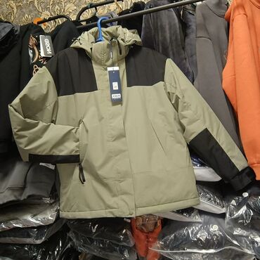 Куртки: Новинка! Куртка с капюшоном.Ткань водо-грязеоталкивающая. Подойдёт — 6