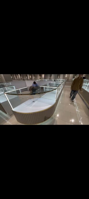 Бутики: Сдаю Часть бутика, 15 м², Азия mall, С ремонтом, Действующий, С оборудованием at lalafo.kg — 13 Бутики: Сдаю Часть бутика, 15 м², Азия mall, С ремонтом, Действующий, С оборудованием — 13