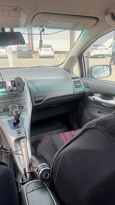 corolla 2006: Toyota Auris: 2007 г., 1.6 л, Робот, Бензин, Хэтчбэк — 7