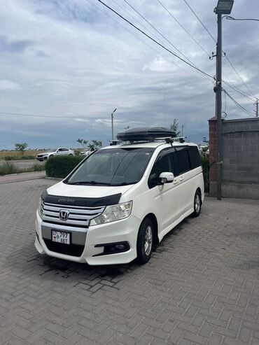 гур на степ: Honda Stepwgn: 2009 г., 2 л, Автомат, Бензин, Универсал
