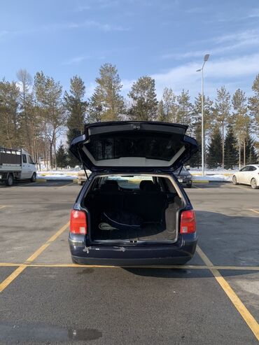 Volkswagen: Volkswagen Passat Variant: 1999 г., 2.3 л, Механика, Бензин, Универсал — 18