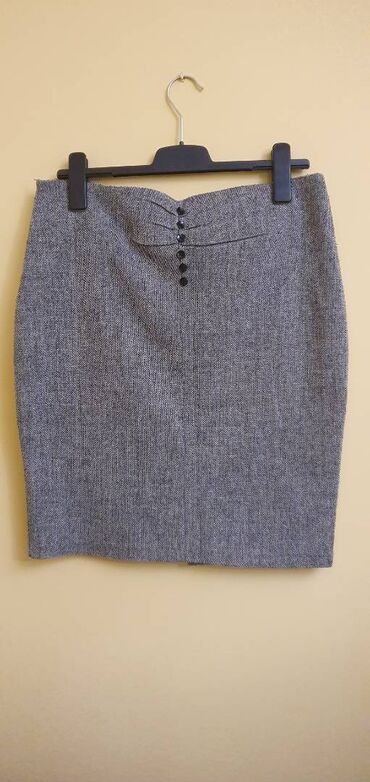 Suknje: Suknje u L vel. 600din. Dve suknje u L vel. po vašem izboru za na lalafo.rs — 19 Suknje: Suknje u L vel. 600din. Dve suknje u L vel. po vašem izboru za — 19