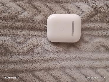airpods qabları: Simsiz qulaqlıq üçün şarj qabı + silikon qoruyucu örtük Məhsulun — 2