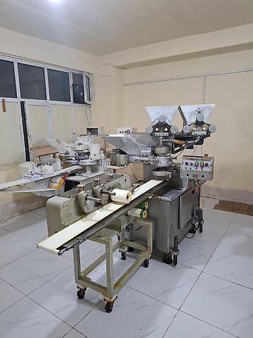 Готовый бизнес: Iki reng ve cemli xemir uchun nezerde tutulmus makina-aparat 8500 Azn — 1