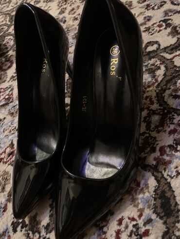 туфли чёрные замшевые: Туфли 36, цвет - Черный