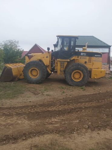 Buldozerlər: Xgm kon 3 kub luq satilir ( icareyede verilir ) ( vp ile elaqe — 4