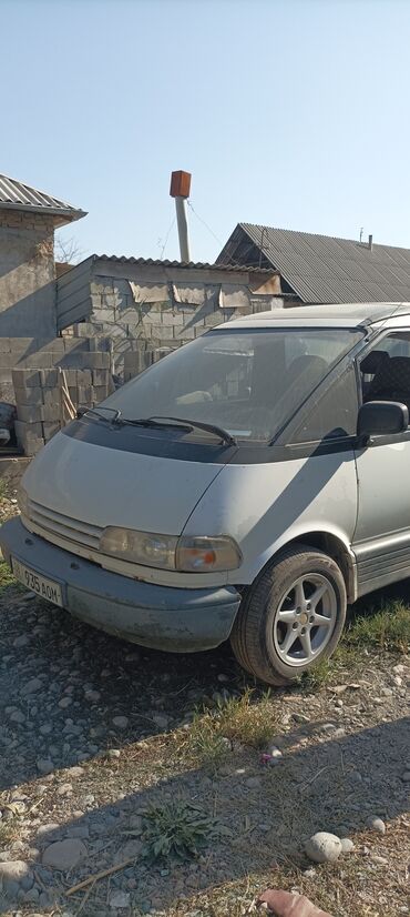 мазда демио ош: Toyota Previa: 1993 г., Минивэн