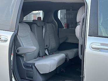 taiota voxy: Toyota Sienna: 2021 г., 2.5 л, Автомат, Гибрид, Минивэн — 8