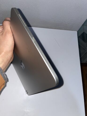 Планшеты: Планшет, Apple, память 256 ГБ, 10" - 11", Wi-Fi, Б/у, Классический цвет - Серый — 8