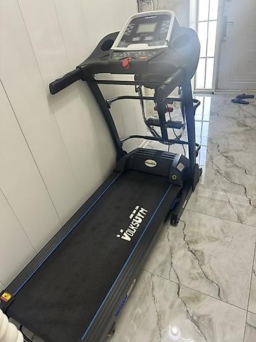 mass geyner: VolksGym qaçış trenajoru - Marka/model: VolksGym (paneldə “Heart Rate — 2