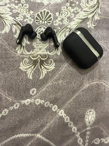 ipad min 5: Qulaqlıq: Simsiz TWS in-ear qulaqlıqlar (qara rəng), şarj qabı ilə — 1