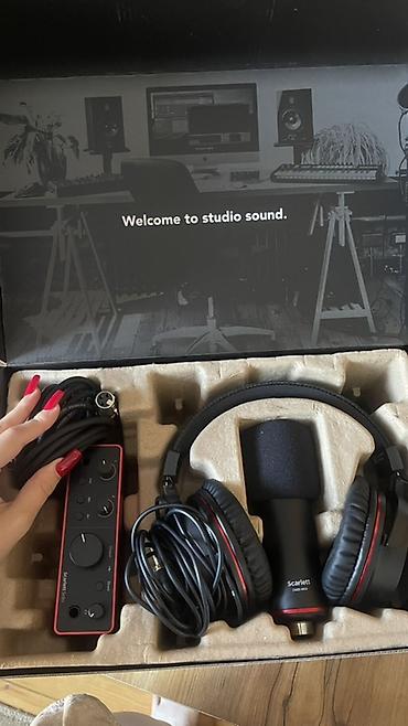 Səs kartları: Focusrite Scarlett 4i4 Solo Studio 4th gen - studio dəsti Məzmun: - — 4