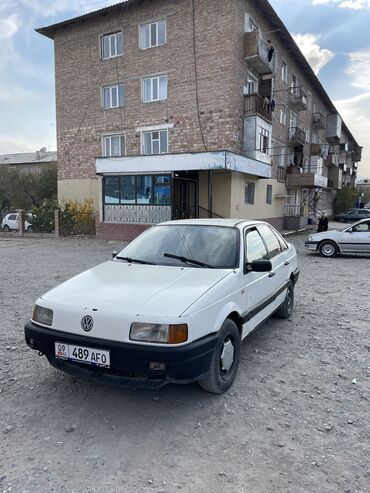 молдинги на пассат: Volkswagen Passat: 1989 г., 1.8 л, Механика, Бензин, Седан