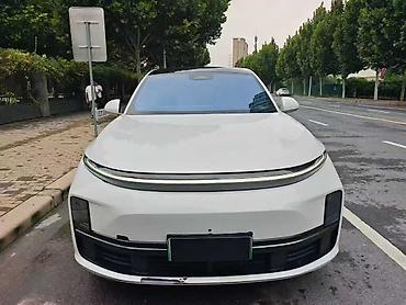 e60 m5: Lixiang L7: 2023 г. — 3