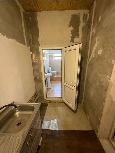 Долгосрочная аренда домов: 40 м², 2 комнаты, Забор, огорожен, Подвал, погреб — 5