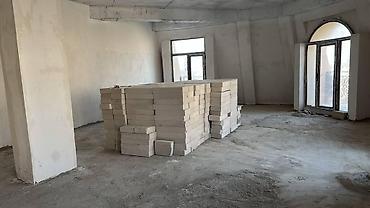 Daşınmaz əmlak: Ağ şəhər, 4 otaqlı, Yeni tikili, 184 kv. m — 4