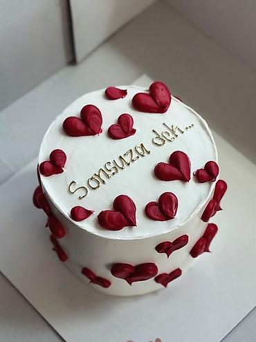 Tortlar: 14 fevral tort siparişlerine start verildi 🎂 Evdə bişən, yumşaq və — 8