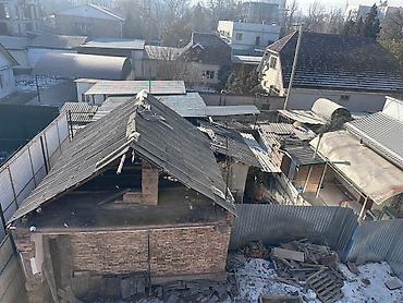 Продажа коттеджей и домов: Описание: Продаются участки в центре города,район Гоина. Этот объект — 3