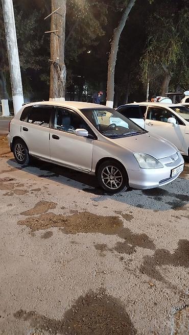 kia mohave 2020: Honda Civic: 2002 г., 1.5 л, Механика, Газ, Хэтчбэк — 4