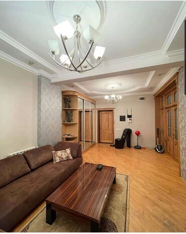 Yeni tikili: 3 otaqlı, Yeni tikili, m. Nəriman Nərimanov, 165 kv. m — 12