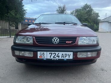 крос поло: Volkswagen Passat: 1994 г., 1.8 л, Механика, Бензин, Седан