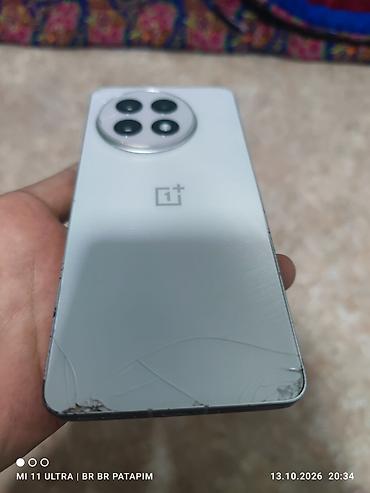 samsung galaxy s10e: OnePlus 13R, Б/у, цвет - Белый — 1