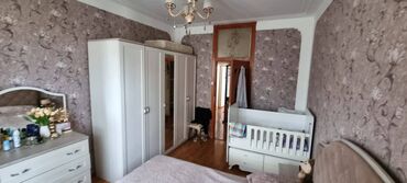 Köhnə tikili: Bakı, 3 otaqlı, Köhnə tikili, m. Həzi Aslanov, 90 kv. m -da lalafo.az — 6 Köhnə tikili: Bakı, 3 otaqlı, Köhnə tikili, m. Həzi Aslanov, 90 kv. m — 6