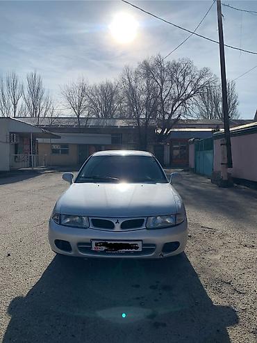 Mitsubishi: Mitsubishi Carisma: 1999 г., 1.8 л, Механика, Бензин, Хэтчбэк — 5