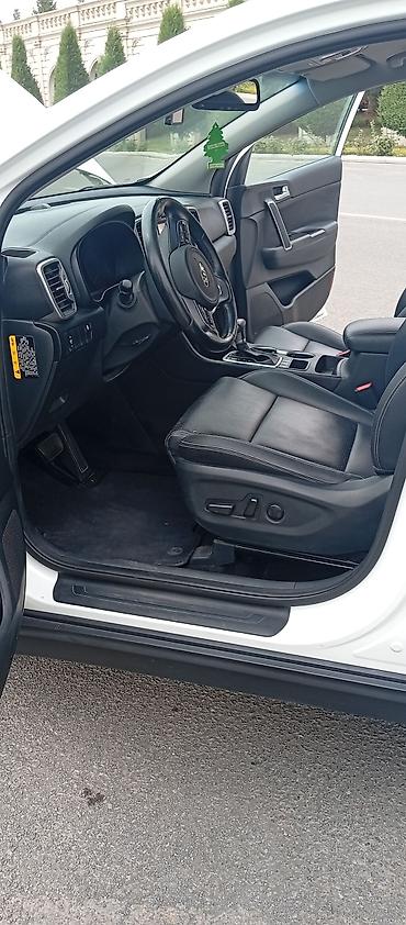 range rover zapcast: Kia Sportage: 2 l | 2016 il Krossover — 5
