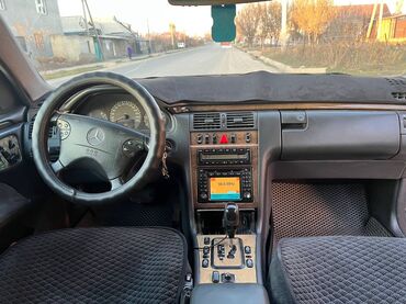 Mercedes-Benz: Mercedes-Benz E-Class: 2001 г., 3.2 л, Автомат, Дизель, Седан — 4