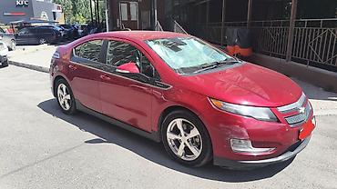 volt: Chevrolet Volt: 2014 г., 1.3 л, Автомат, Гибрид, Хэтчбэк — 2