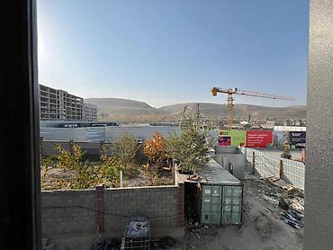 Аренда помещений свободного назначения: Ул. Институт сейсмостойкого строительства 21. 6 соток. Открытая — 6