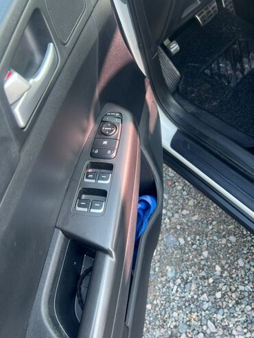 Kia: Kia Sportage: 2019 г., 2 л, Автомат, Дизель, Кроссовер at lalafo.kg — 8 Kia: Kia Sportage: 2019 г., 2 л, Автомат, Дизель, Кроссовер — 8