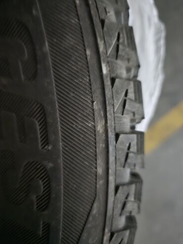 шинный центр бишкек фото: Шины 225 / 65 / R 17, Зима, Б/у, Комплект, Bridgestone
