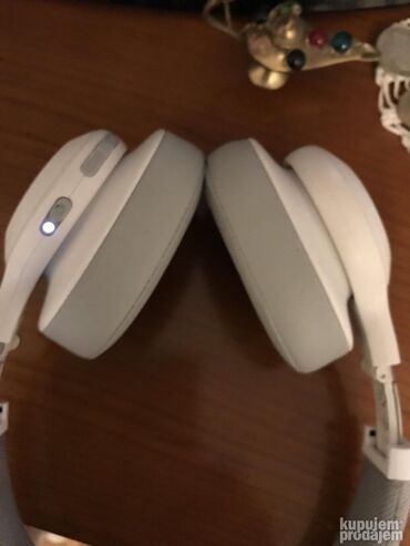 Slušalice: Original JBL blutut slusalice. Kao NOVE Izuetan zvuk baterija kao na lalafo.rs — 4 Slušalice: Original JBL blutut slusalice. Kao NOVE Izuetan zvuk baterija kao — 4