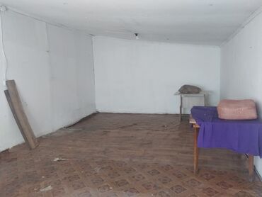 1 комната аренда: 32 м², Без мебели