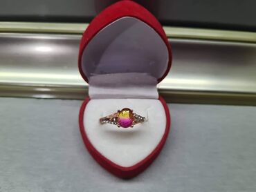 Prstenje: Prstenje 900 din — 4