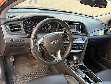 Hyundai: Hyundai Sonata: 2019 г., 2 л, Автомат, Газ, Седан — 25