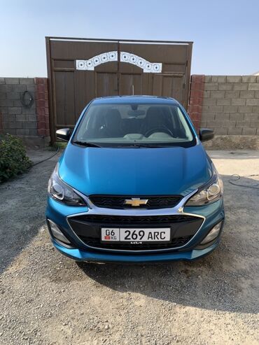 купить машину хендай солярис: Chevrolet Spark: 2018 г., 1 л, Автомат, Бензин, Хэтчбэк