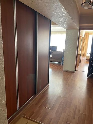 red centr: 3 комнаты, 90 м², Золотой квадрат Элитка, 9 этаж, Косметический ремонт — 6