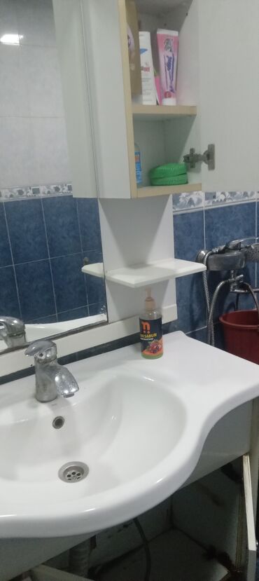 Moydadırlar: •Güzgülü moydadır satılır, heç bir qırıq çat problemi yoxdu.Şəkildə nə — 9