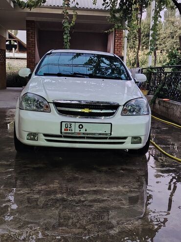 гур на бмв е39: Chevrolet Lacetti: 2010 г., 1.4 л, Механика, Бензин, Седан