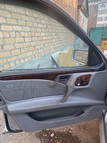 Mercedes-Benz: Mercedes-Benz E-Class: 1999 г., Седан — 13